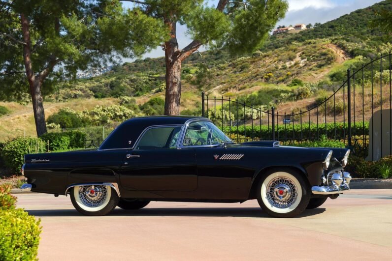 1955 Ford Thunderbird