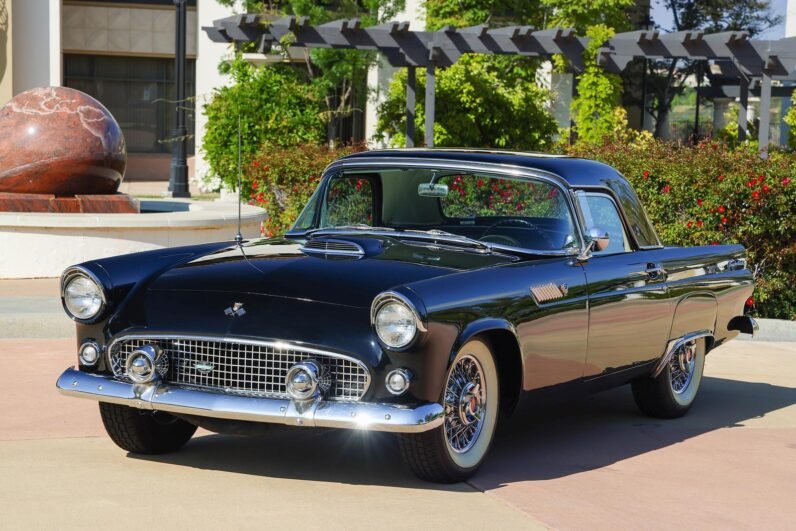 1955 Ford Thunderbird