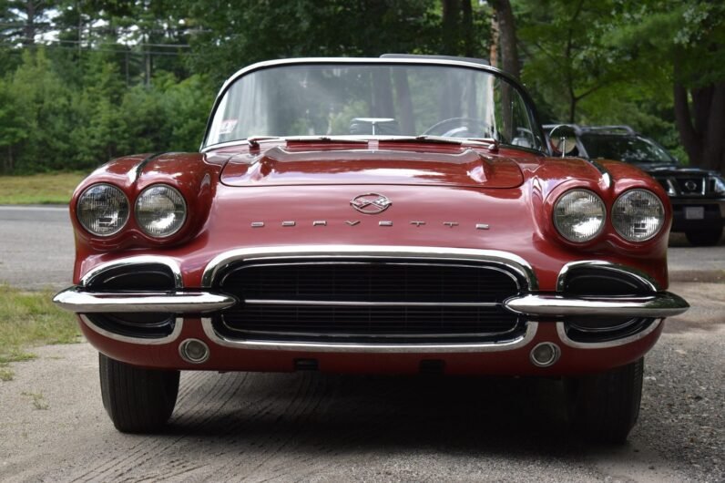 1962 Chevrolet Corvette Convertible 327/340 4-Speed