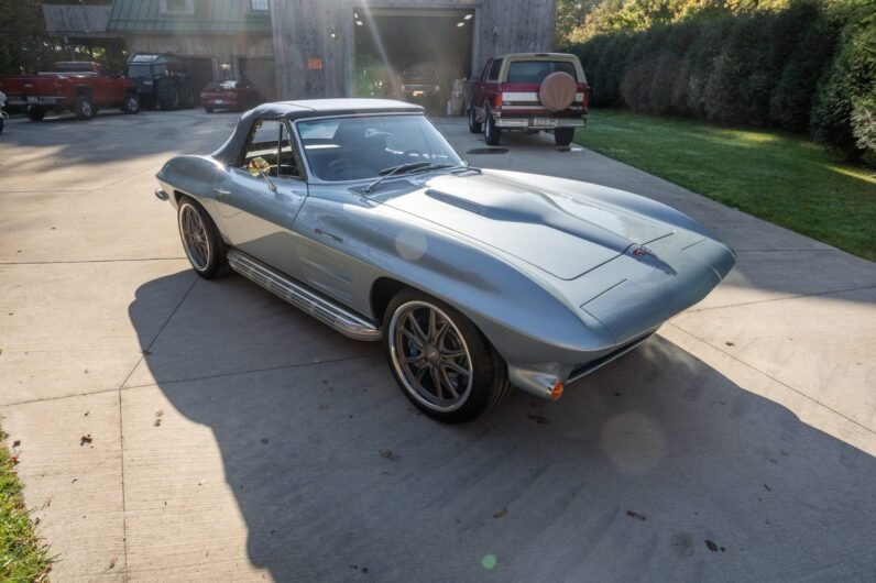 1963 Chevrolet Corvette Convertible 5-Speed