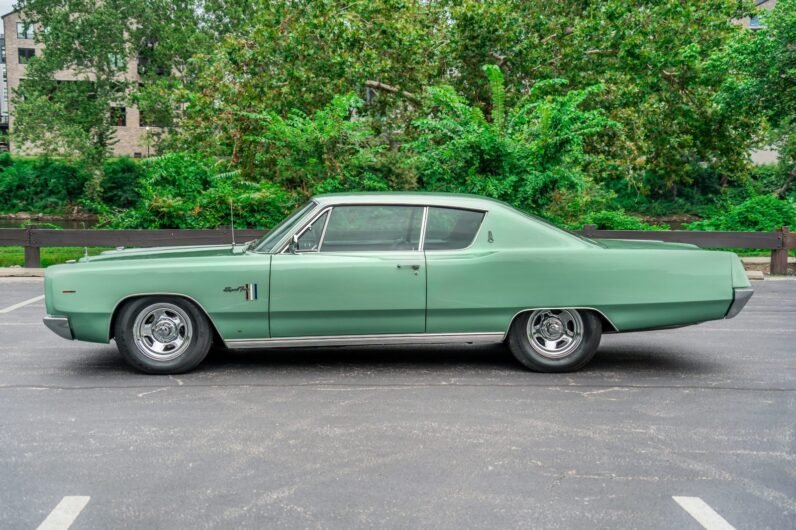 1967 Plymouth Sport Fury Fast Top 440 4-Speed