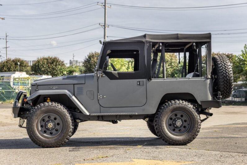 1968 Toyota Land Cruiser FJ40 5-Speed