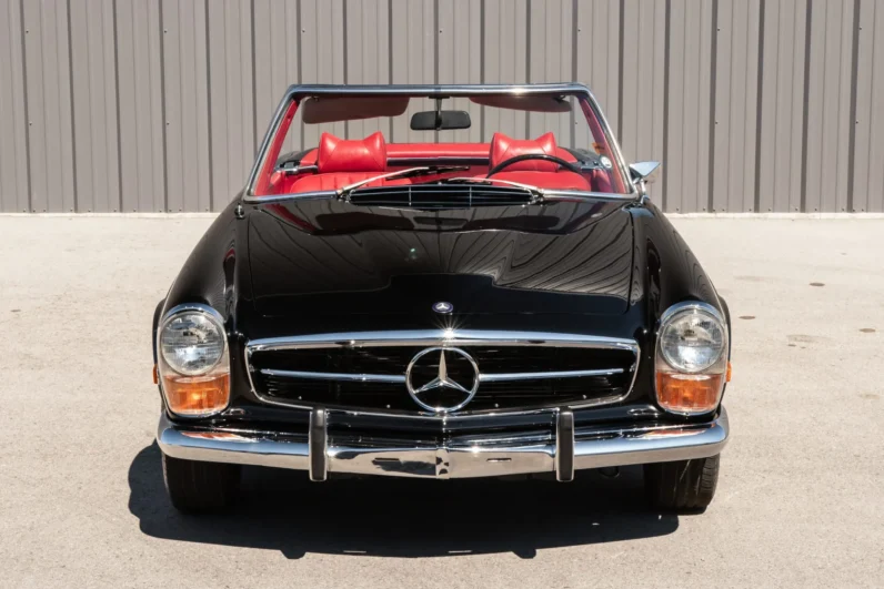 1969 Mercedes-Benz 280SL