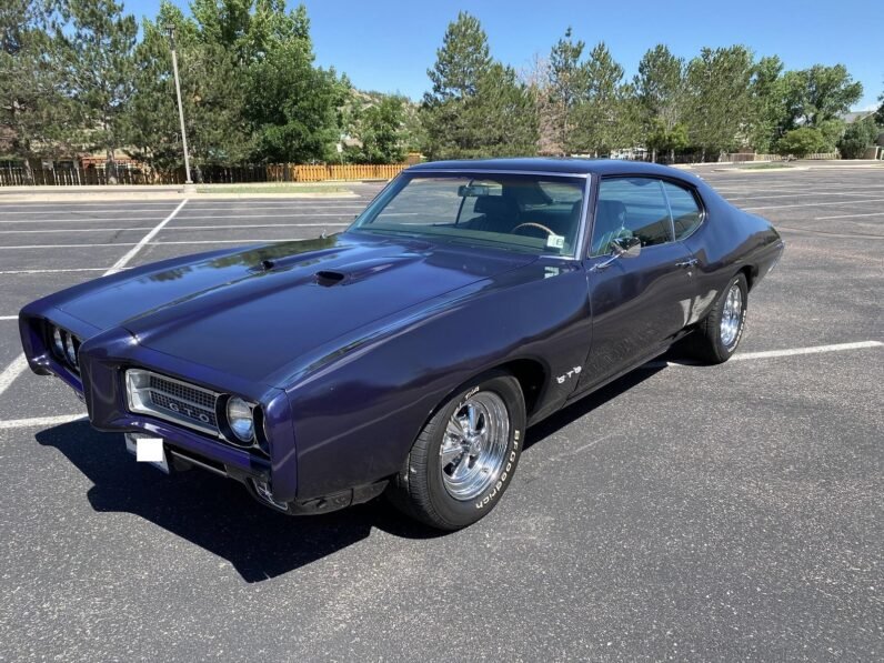 1969 Pontiac GTO Coupe 4-Speed