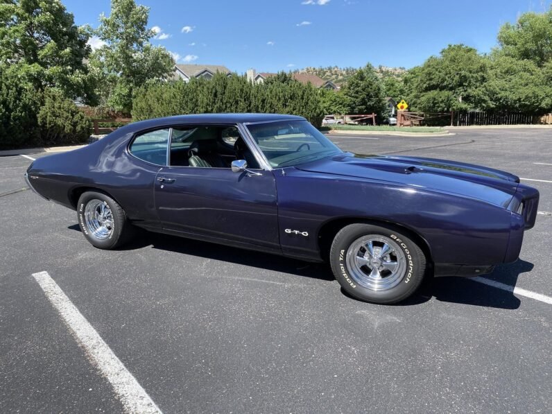 1969 Pontiac GTO Coupe 4-Speed