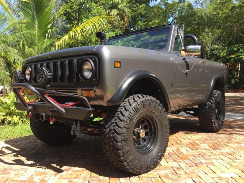 1974 International Harvester Scout II 4×4 4-Speed