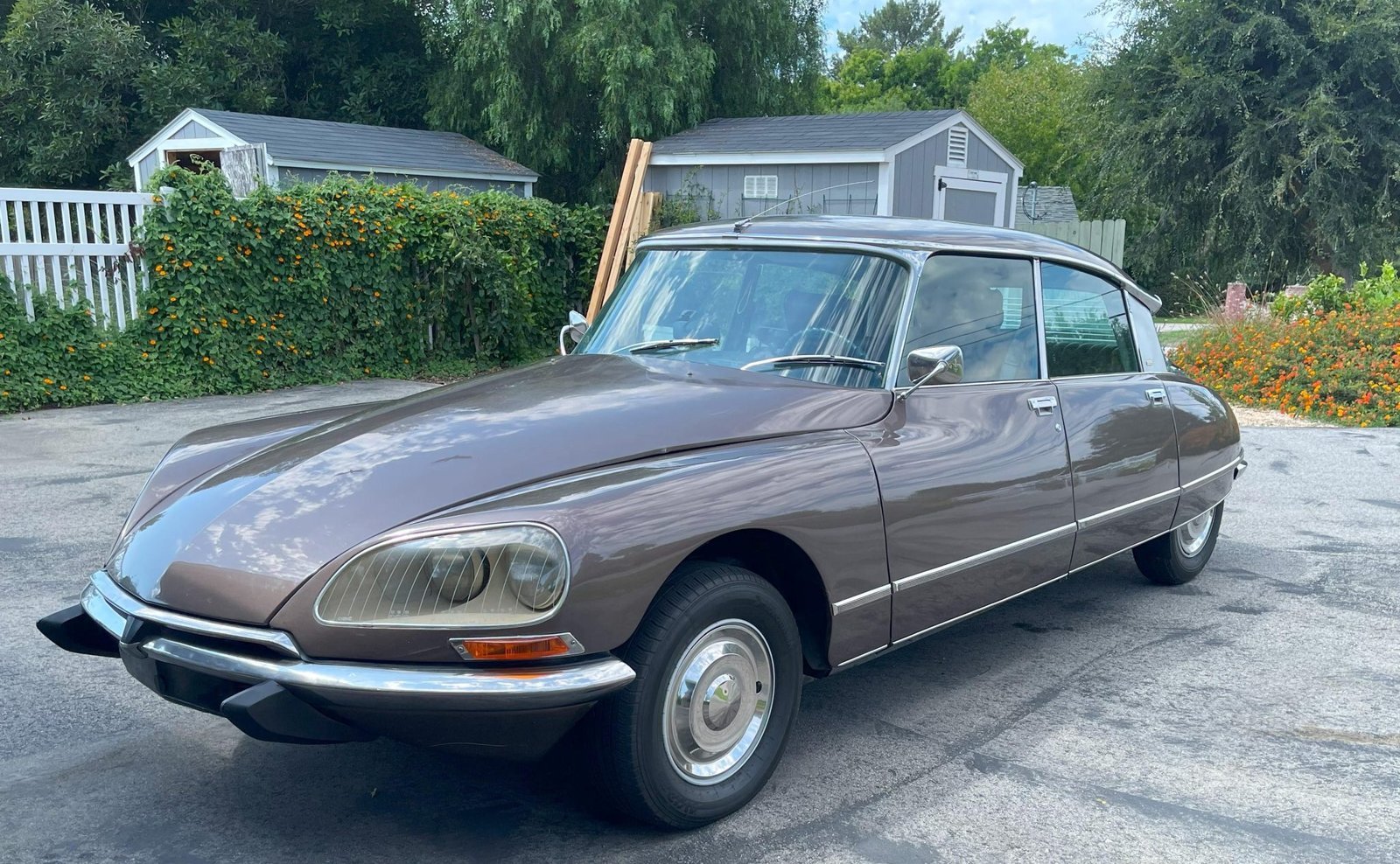 1975 Citroen DS23 Pallas – EASY CHOICE MOTOR