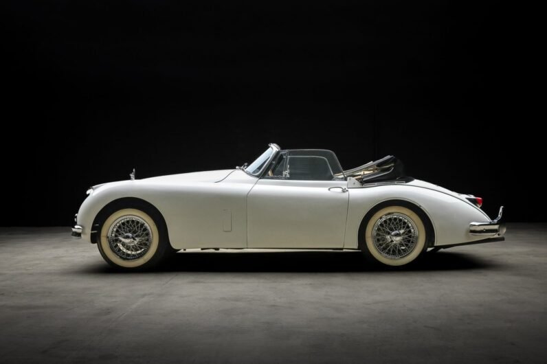 1958 Jaguar XK150 SE 3.4 Drophead Coupe 5-Speed