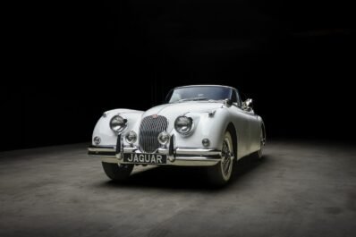 1958 Jaguar XK150 SE 3.4 Drophead Coupe 5-Speed