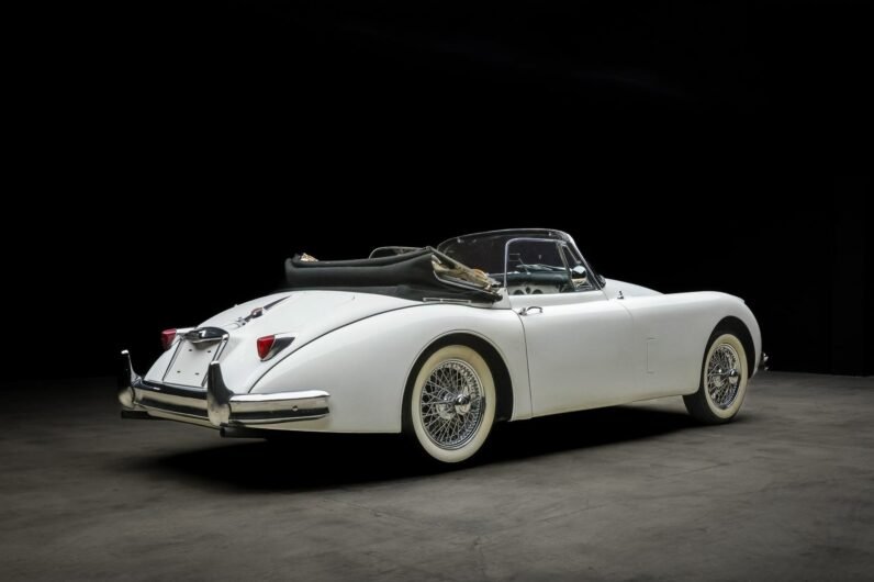 1958 Jaguar XK150 SE 3.4 Drophead Coupe 5-Speed