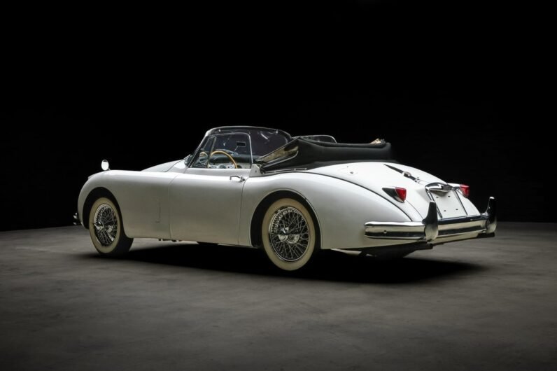 1958 Jaguar XK150 SE 3.4 Drophead Coupe 5-Speed