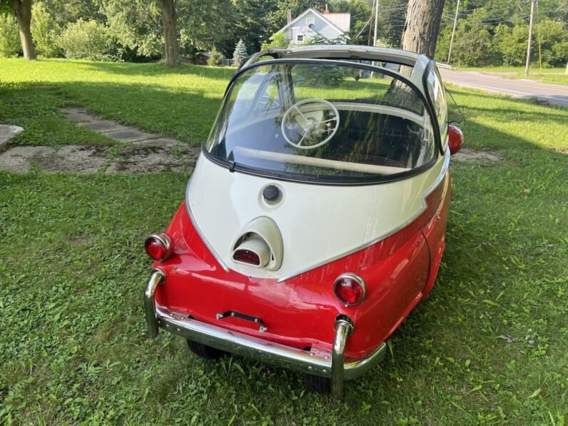 1956 BMW Isetta 300 Bubble Window Project