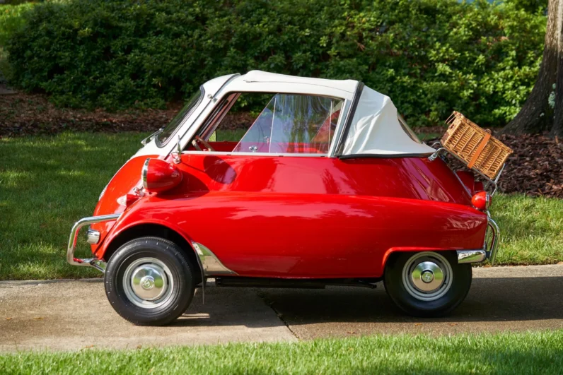 1957 BMW Isetta 300 Cabriolet