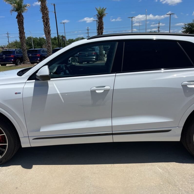 2021 Audi Q8