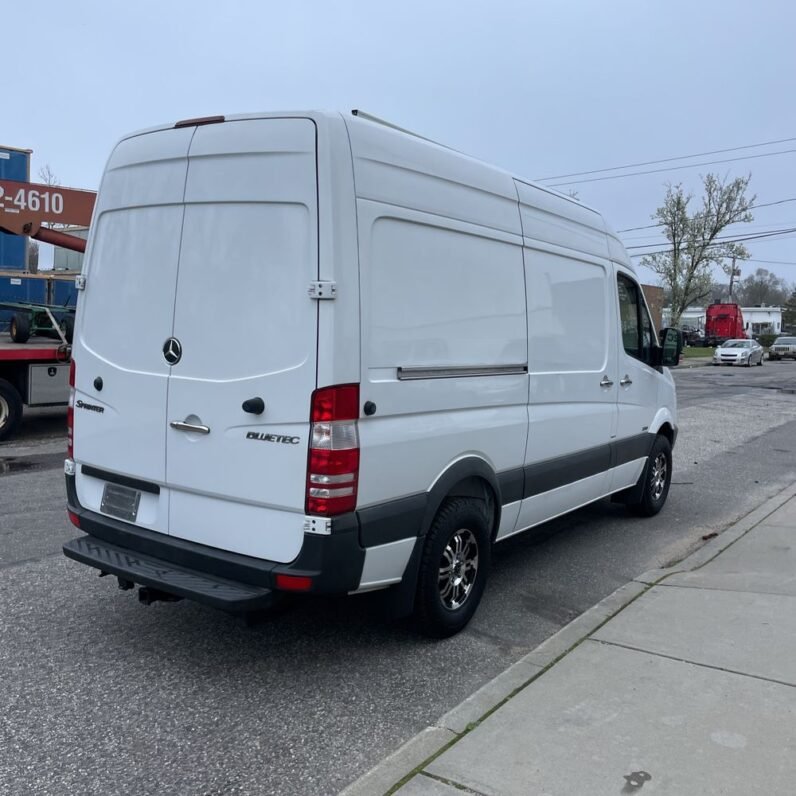 2013 Mercedes-Benz 2500 Sprinter Vans